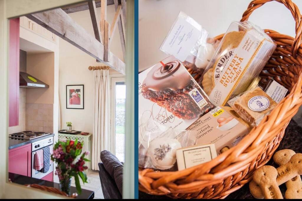 Secluded Romantic Cotswolds Barn - Sleeps 2 To 4 - Near Cirencester - Dog Friendly Villa Kemble Eksteriør billede